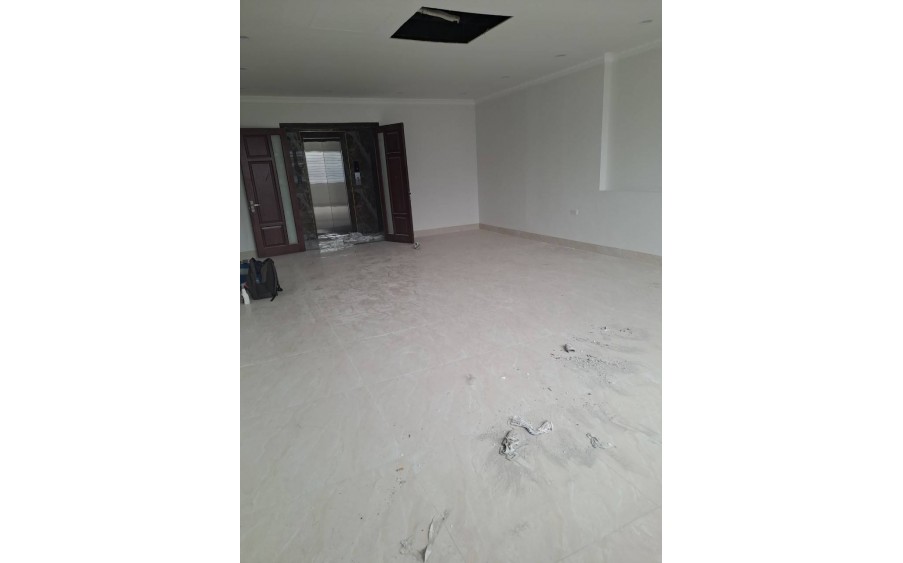 CHO THUÊ NHÀ MP LẠC LONG QUÂN, 85M2, 6 TẦNG, MT 5.4M, GIÁ 80 TRIỆU - THÔNG SÀN - THANG MÁY, KINH DOANH ĐỈNH.